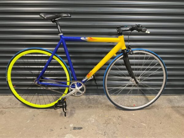 Heavy Pedal Zephyr Custom Single Speed Bike - Image 5