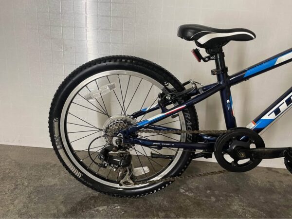 Trek MT60 - Image 4