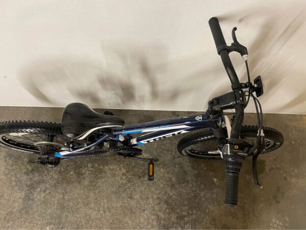 Trek MT60 - Image 5