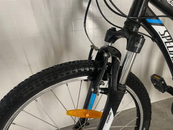 Specialized Hotrock 24 - Image 5
