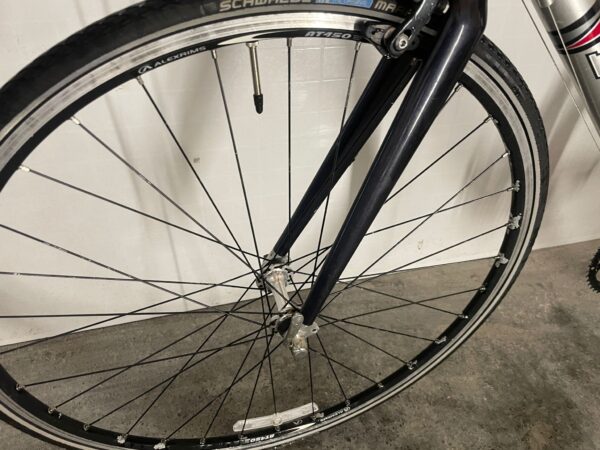 Trek SL1000 - Image 10