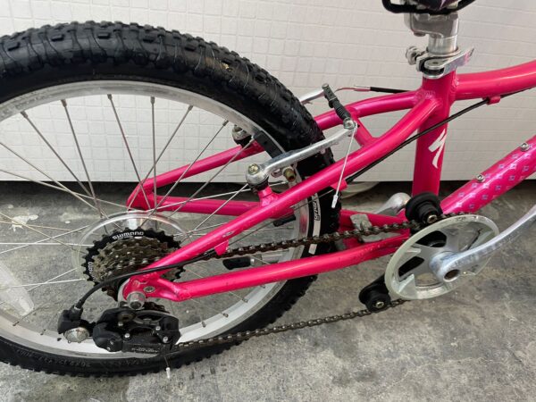 Specialized Hotrock 20 - Image 6