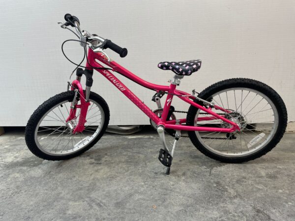 Specialized Hotrock 20 - Image 8