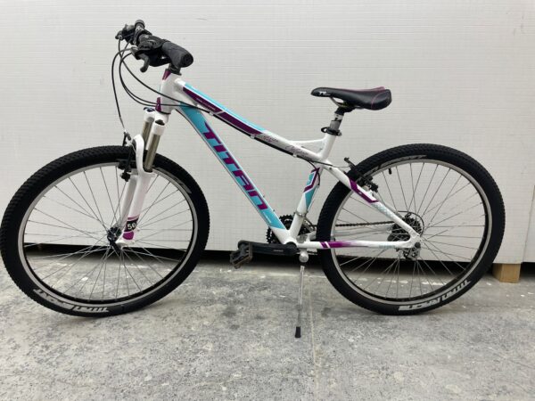 Titan Calypso Sport - Image 2