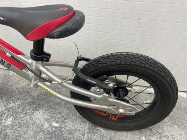 Wiggins Pau Balance Bike - Image 4